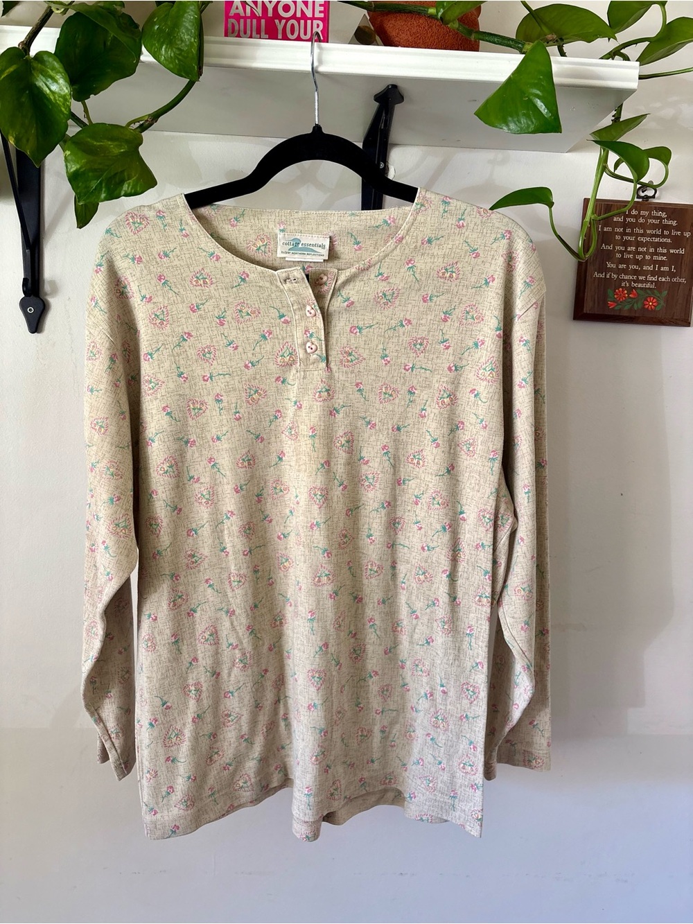 Cozy Floral Henley Long-Sleeve Top - Beige with Pink Floral